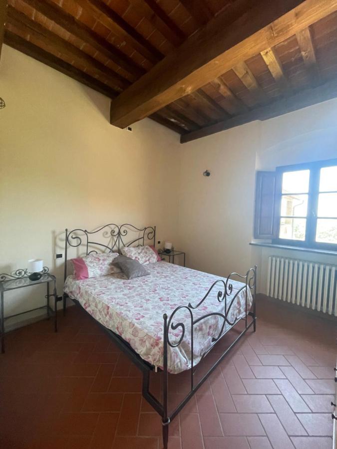 Casa Vacanza Villaggio Poggio Rosso Ареццо Экстерьер фото